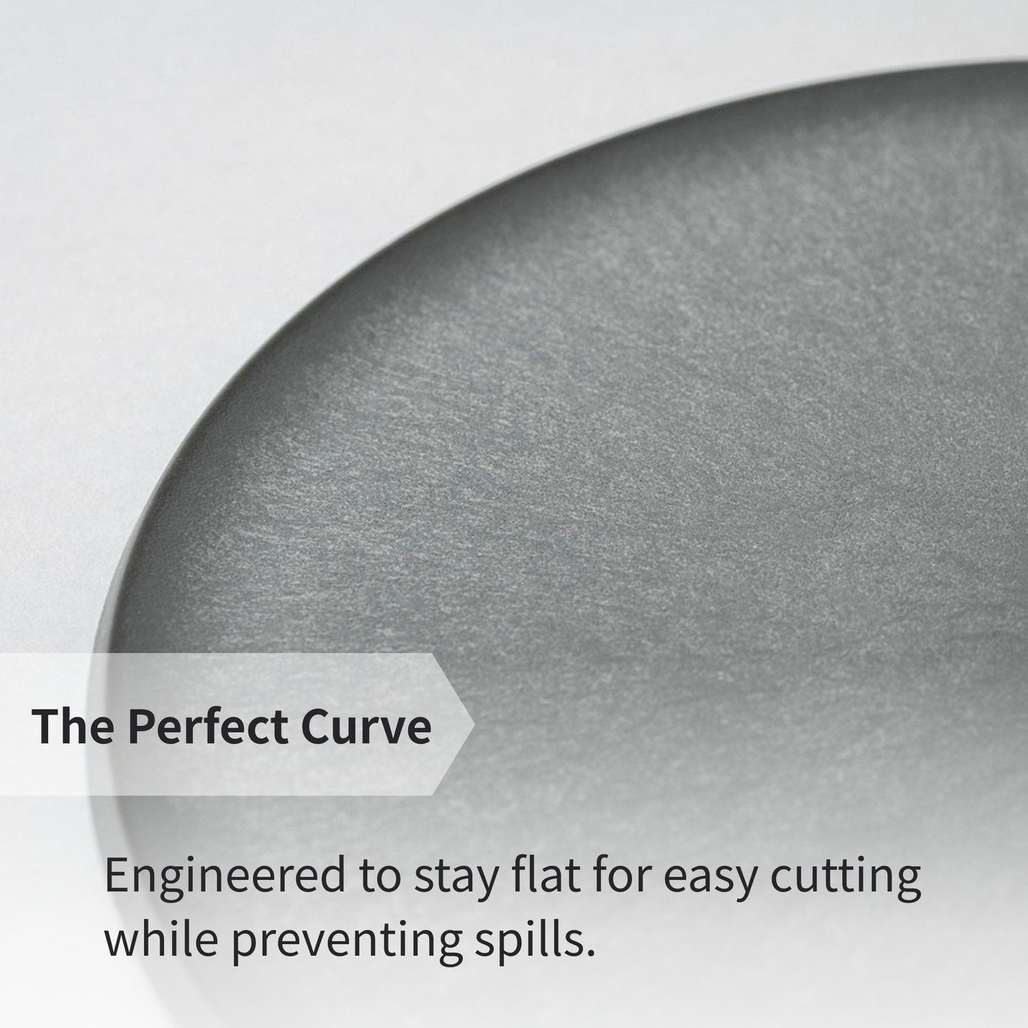 Detailed close-up of the CHOPLATE's curved edge, specifically designed to combine a cutting board and a plate.